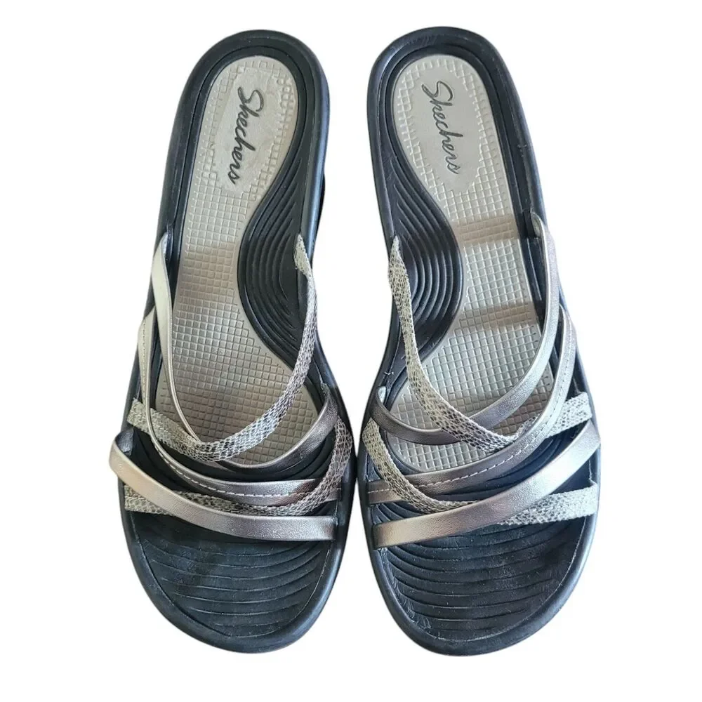 Skechers Cushioned Wedge Strappy Sandals Women's‎ Size 10 Summer Beach Comfy
